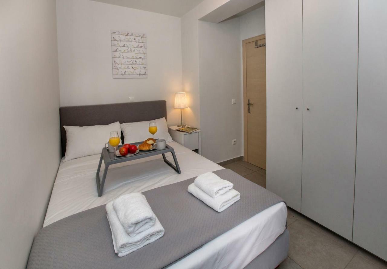 Modern Comfy Apartment Near The Acropolis By Ghh アテネ エクステリア 写真